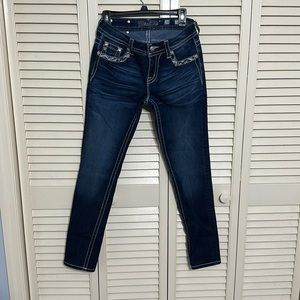 Miss me Jeans size 28 mid-rise skinny
